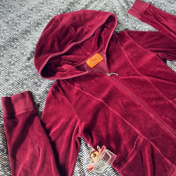 ❣️Sold❣️ - Picture 2 of 3